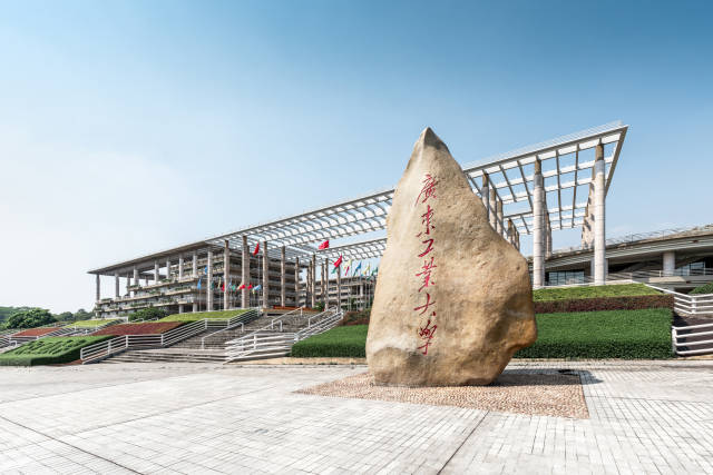 开云网页版登录入口校园。