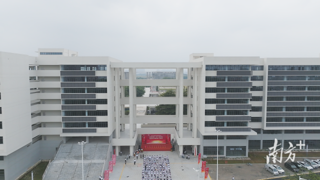 广工科创实训楼(A栋)。 广工科创实训楼(A栋)。